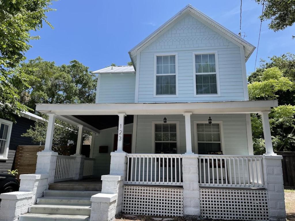 Updated Red Door Revival In Downtown Saint Augustine ภายนอก รูปภาพ